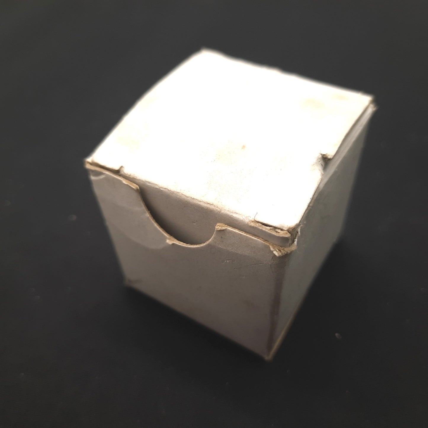 New – Open box McDaniel R7AL Pressure Gauges 15psi, 1/8" NPT, 1-1/2"