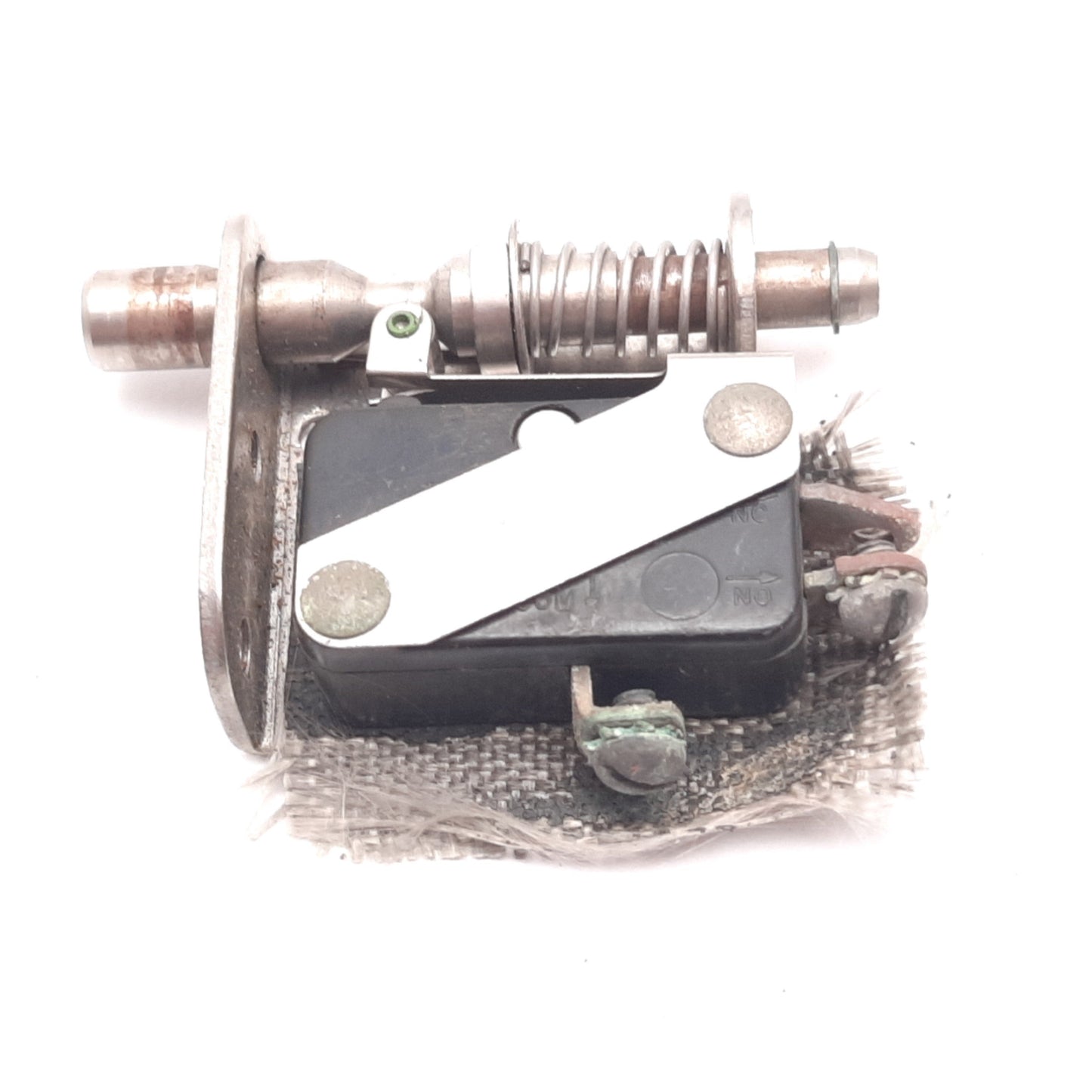 Used Micro Switch Honeywell 2AC6 Door Switch, SPDT, 15A 250VAC, Rod Actuator