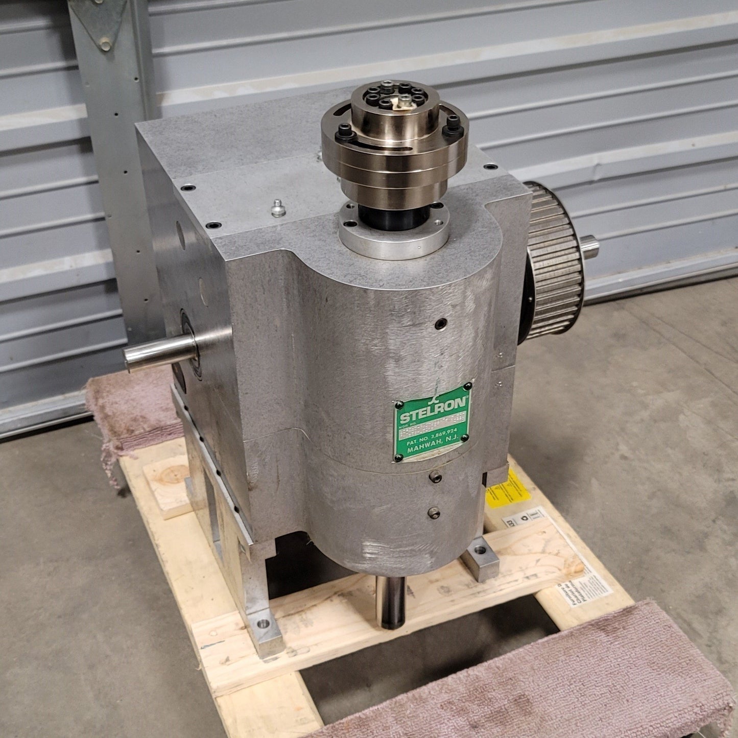 Used STELRON J-2-A-180-4.00-LK-M-P Trans-Part Rotary Linear Pick-And-Place Assembly