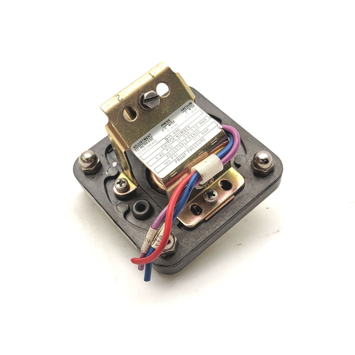 Used Barksdale D1S-A80 Diaphragm Pressure Switch 0.5-80psi 120-250VAC 10A, 480VAC 3A