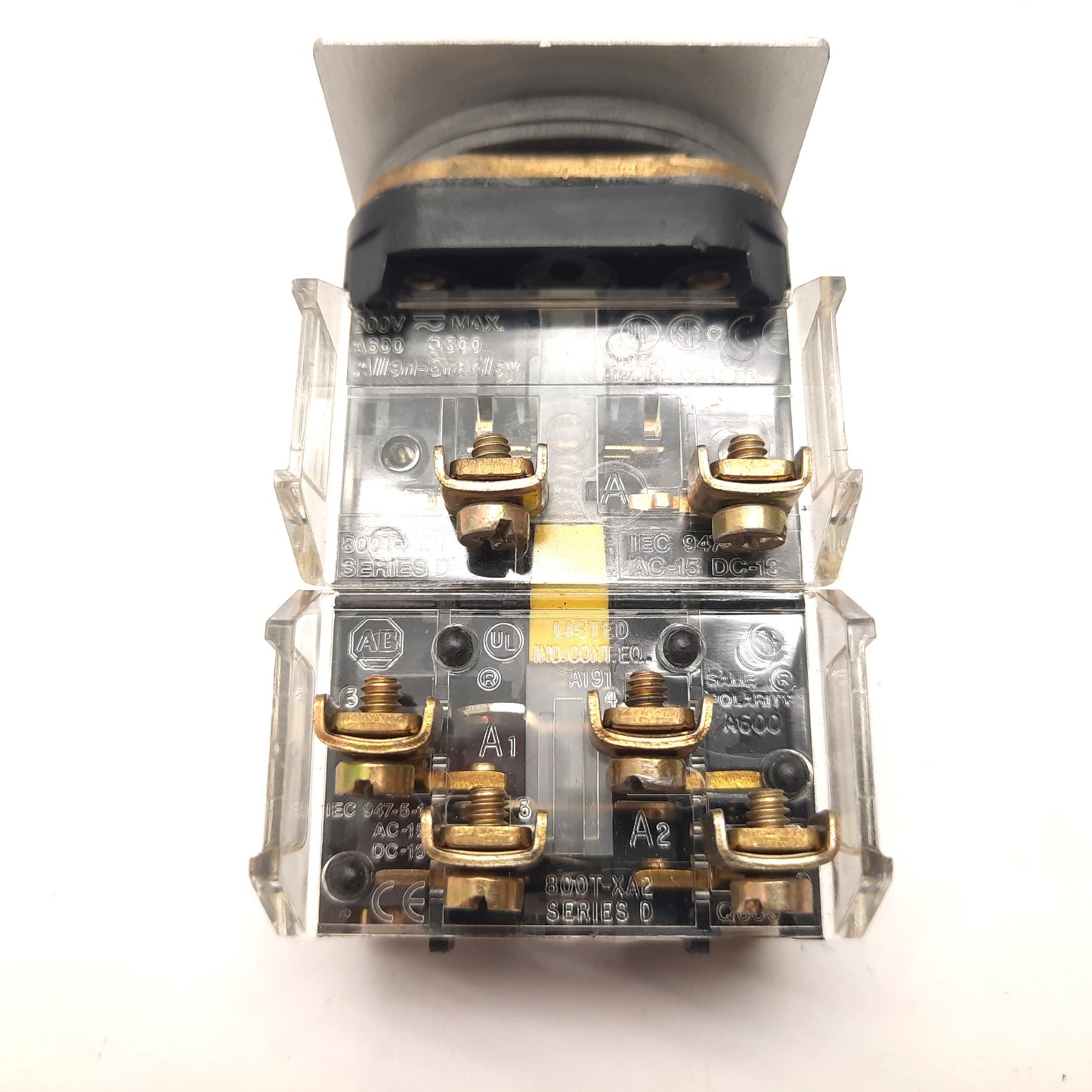 Used Allen Bradley 800T-A5A2 Momentary Pushbutton Switch, Flush, White, 30mm, 3-NO