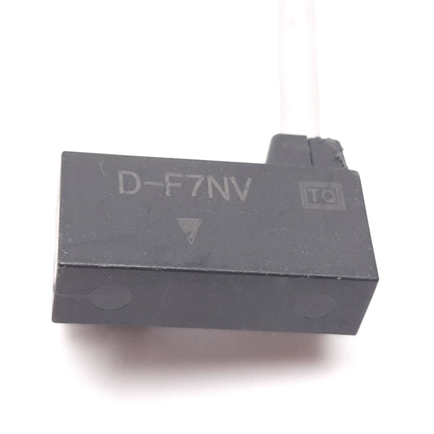 Used Lot of 2 SMC D-F7NV Solid State Auto Switch Sensor, NPN, 24VDC, 3-Wire, 6" Long