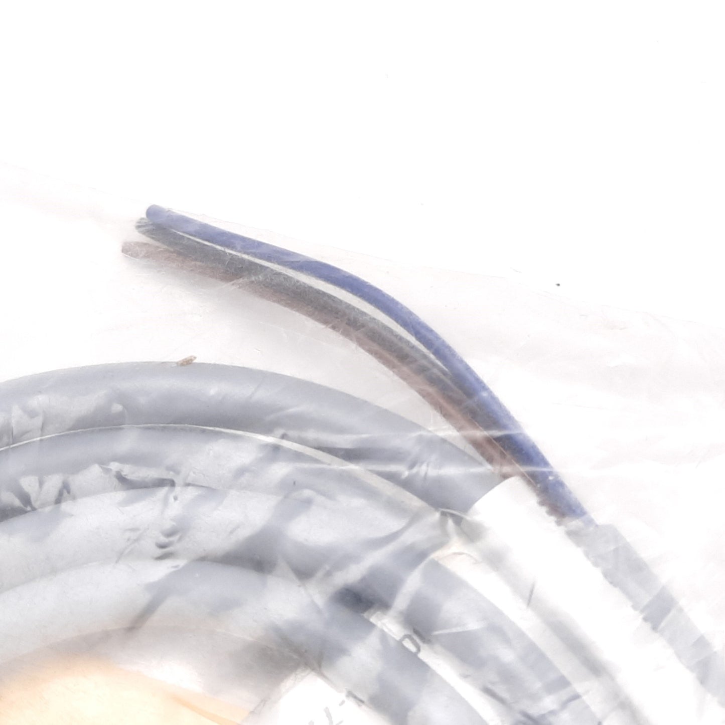 New Turck U2151 RK 4T-2 Cordset, 4-Pin M12 to 3-Wire, Length: 2m, Rating: 250V 4A