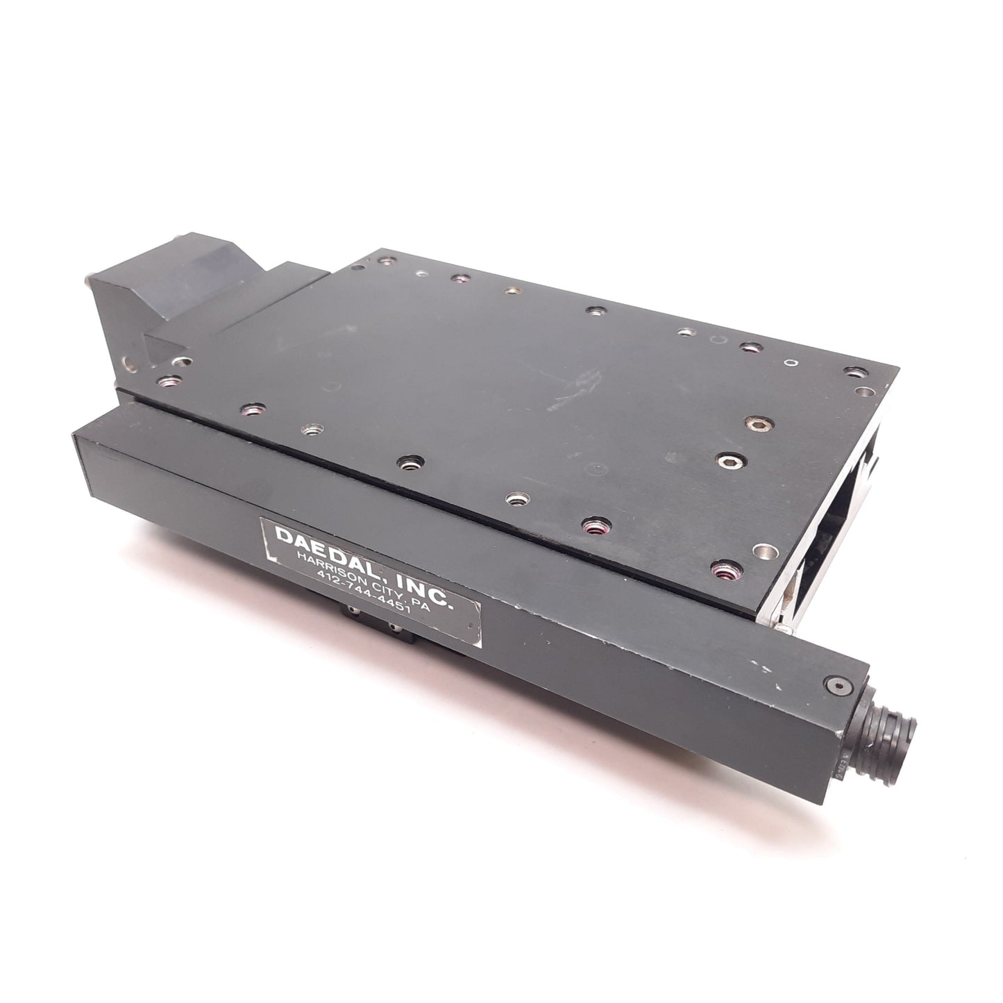 Used Daedal Linear Slide Position Actuator, Stage: 9" x 6", Travel: 4.5", NEMA 23