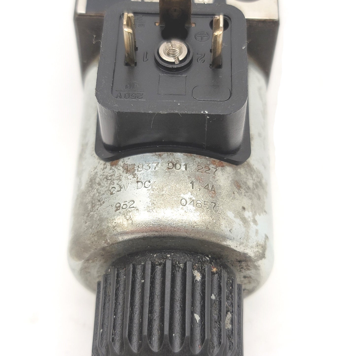 Used Bosch Rexroth 081WV06P1V1068WS024/00 D51 Directional Control Valve 24VDC