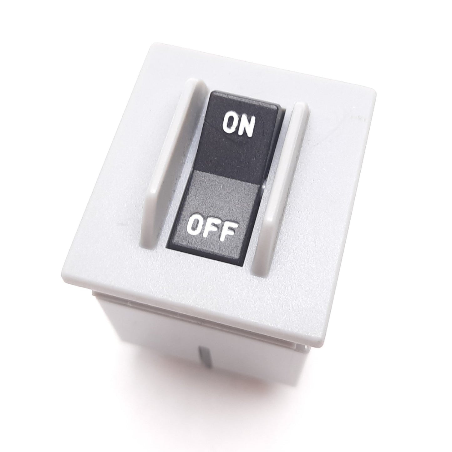 Used Carling Switch MA2-B-34-420-1-A22-7-C Circuit Breaker, 2-Pole, 2A 65VDC 250VAC