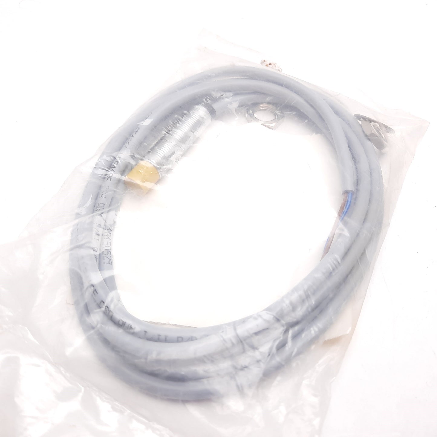 New Turck NI4-M12-AD4X Inductive Proximity Sensor, Range: 4mm, 10-65VDC, M12x1, 2m