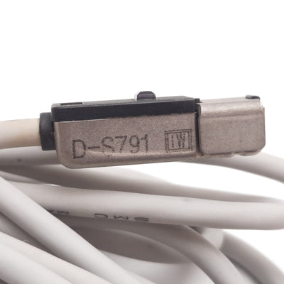 Used SMC D-S791 Solid State Auto Switch Sensor, NPN, 28VDC 40mA, 3-Wire 3m Long