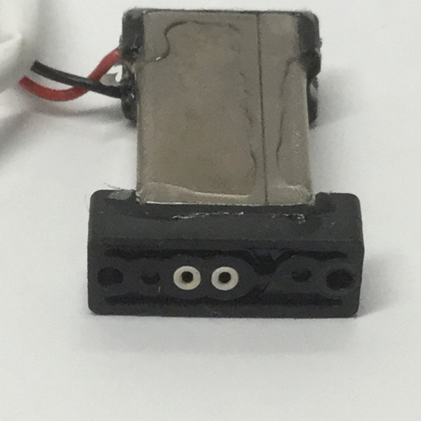 Used Burkert 6712 Microfluidic Whisper Solenoid Valve, 24VDC, 0.8mm, 2/2 Way NC
