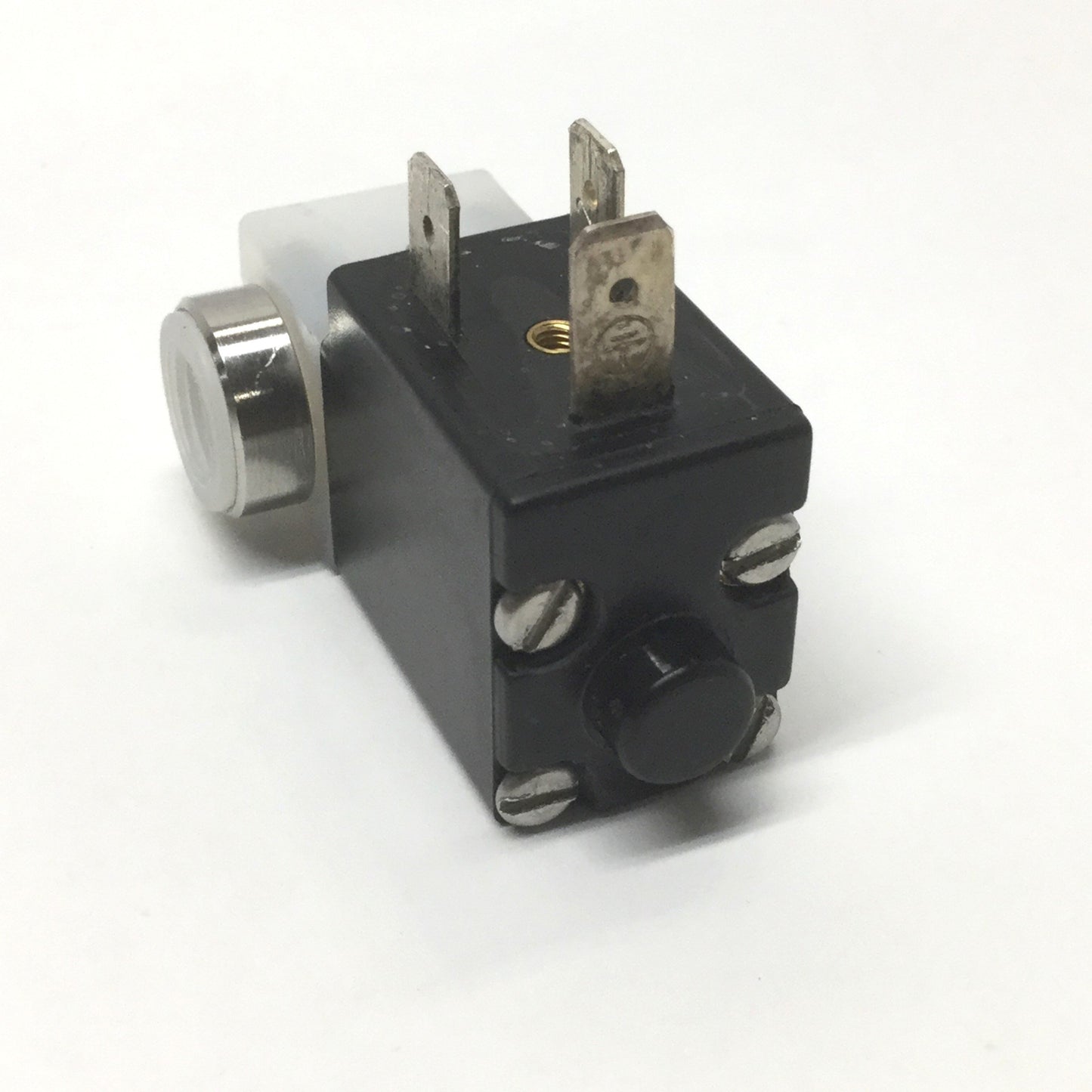 Used Burkert 0117 2/2-Way NC Solenoid Plunger Valve, PTFE, 24VDC Coil, G1/8, 0-1bar