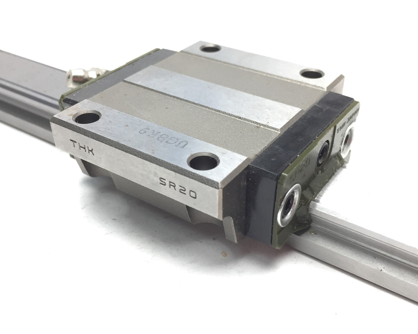Used THK SR20 Linear Bearing w/ Linear Rail Length: 212mm Width: 20mm Height: 15.4mm