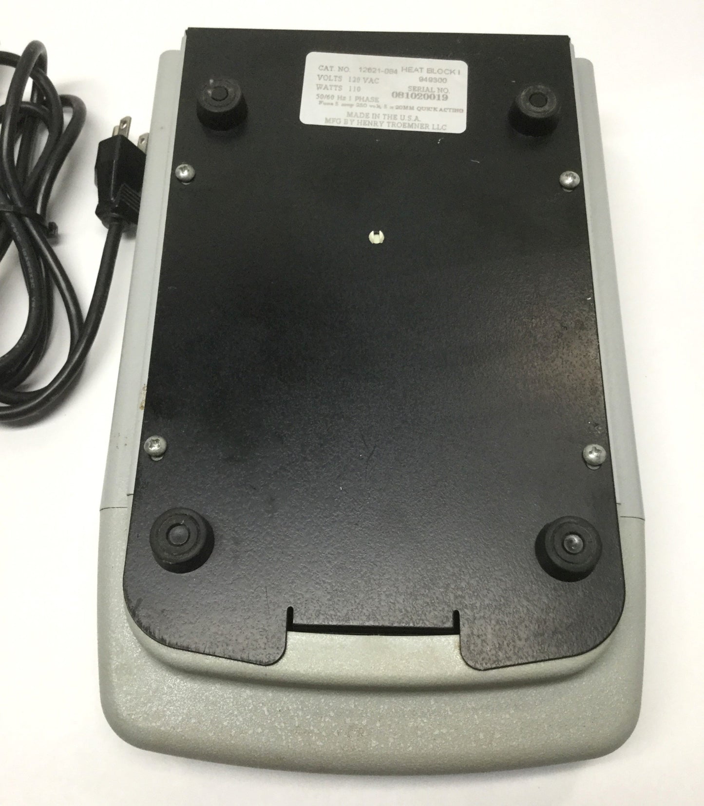 Used VWR 12621-084 Advanced Digital Dry Well Vial Heatblock I Incubator 120°C, 120VAC