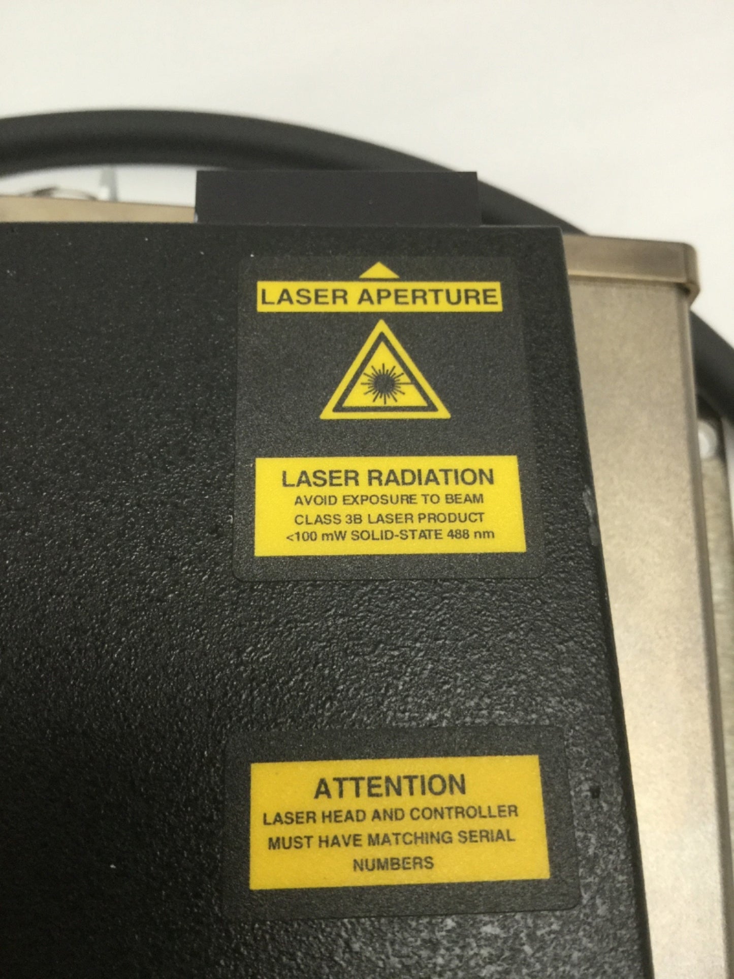 Used Melles Griot 85-BDD-010 Blue DPSS Solid-State Laser System 488nm, 10mW, RS-232