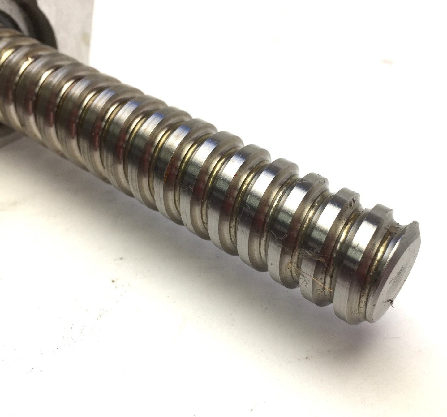 Used NSK W1602W-19P-C2Z Precision Ball Screw Length: 210mm, Diameter: 16mm, Lead: 5mm