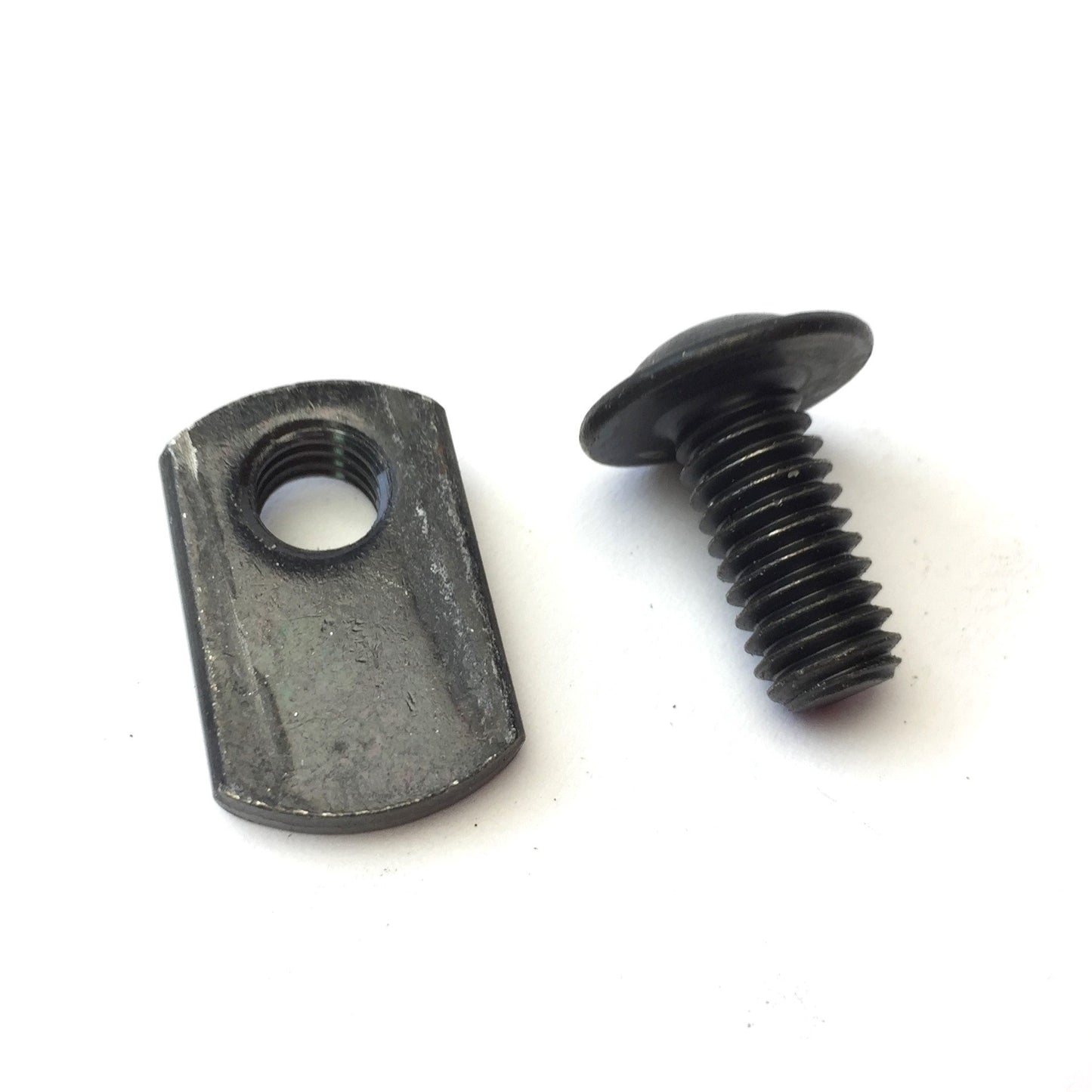 Used Lot of 100 80/20 3278 Black Zinc Slide-In T-Nut 5/16-18 Thread w/Flanged Screw