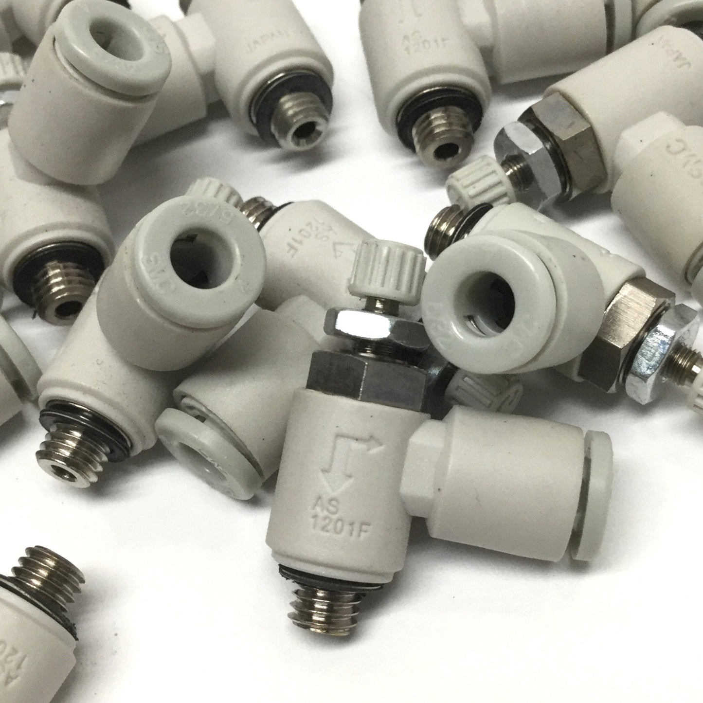 Used Lot of 15 SMC AS1201F-M5-04 Elbow Flow Controls, M5x0.8, 4mm Tube One-Touch