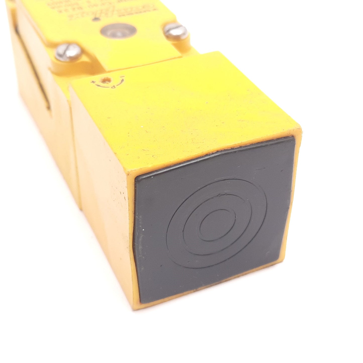 Used Turck Ni20NF-CP40-BZ3X Inductive Proximity Sensor, 10-20mm, 20-250VAC 5-500mA