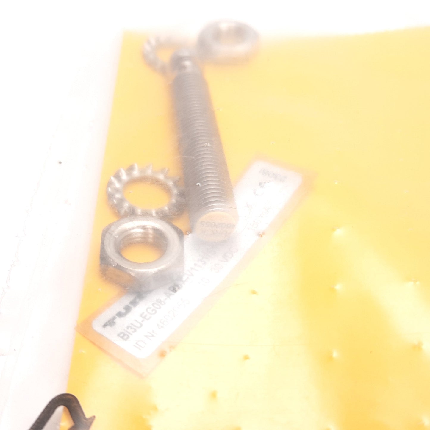 New Turck Bi3U-EG08AP6X-V1131/S1169 Inductive Proximity Sensor, 3mm, 10-30VDC, PNP