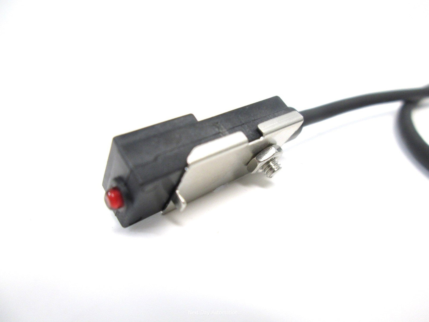 New – Open box SUNX GXL-N12FBP Proximity Sensor, 12-24VDC, 4mm Sensing Range, NPN, N.O.