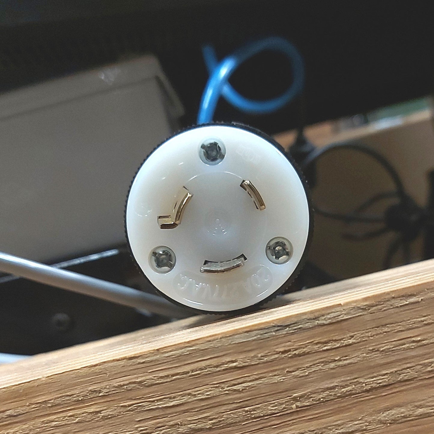 New – Open box Dukane 43Q220 IQ ES Ultrasonic Welder System 20kHz 1800W 7" 540lb Stroke 15" HMI