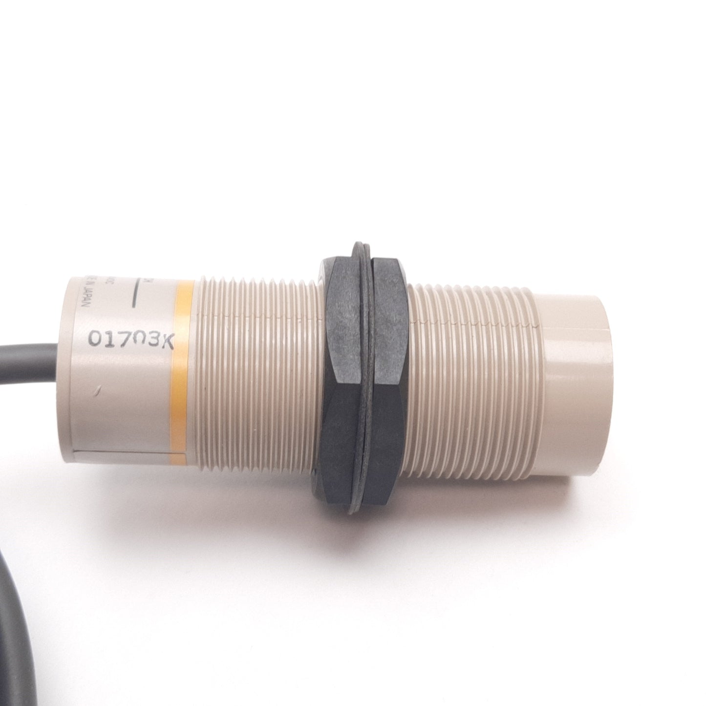 Used Omron E2K-X15MF1 Capacitive Proximity Sensor, 15mm, 12-24VDC 200mA, PNP N/C