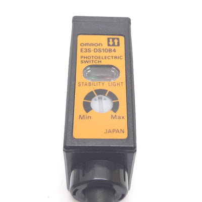 Used Omron E3S-DS10B4 Photoelectric Diffuse Reflective Sensor, 100mm, 12-24VDC, PNP