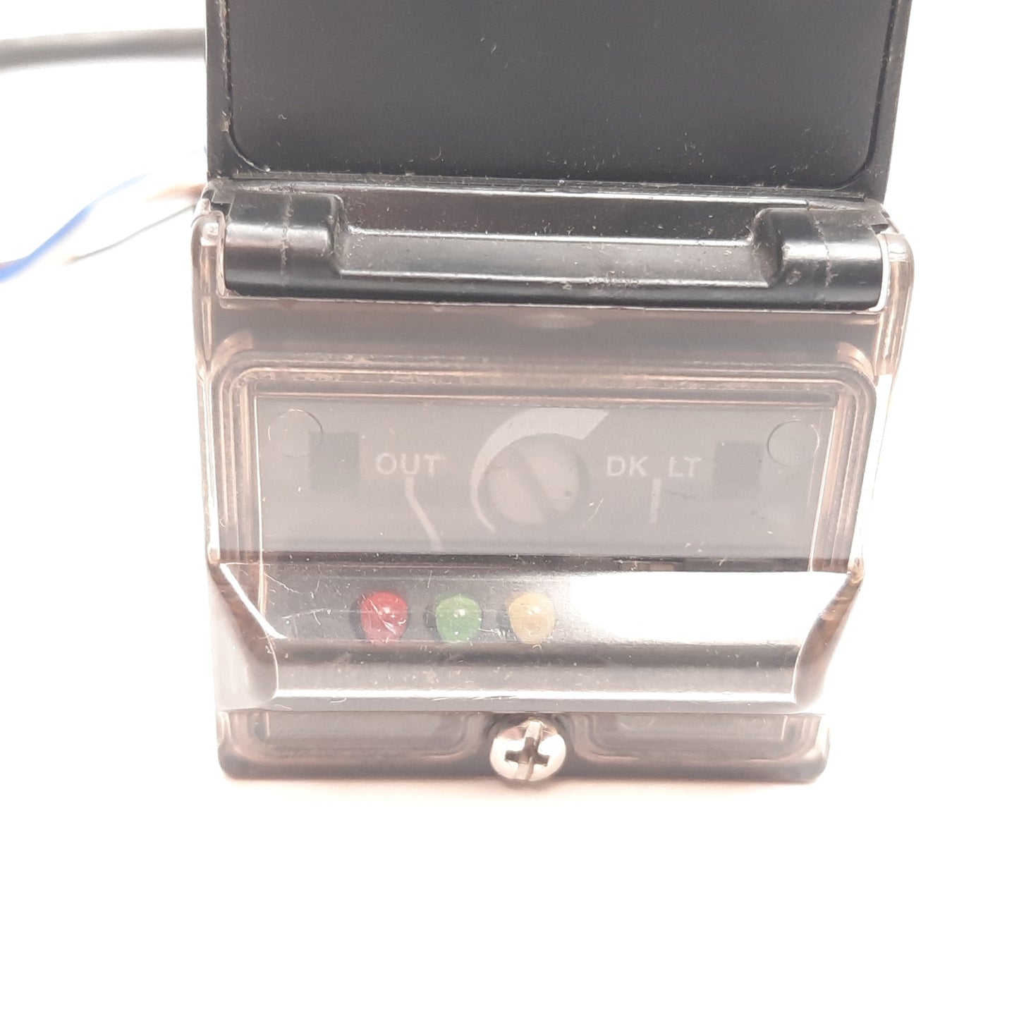 Used Allen Bradley 42GRC-9200 Photoelectric Sensor, 4ft, 10-40VDC, NPN PNP, 4-Wire