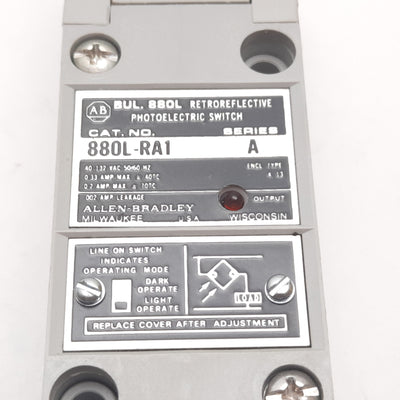 New Other Allen Bradley 880L-RA1 Retroreflective Photoelectric Sensor, 40-132VAC 0.33A
