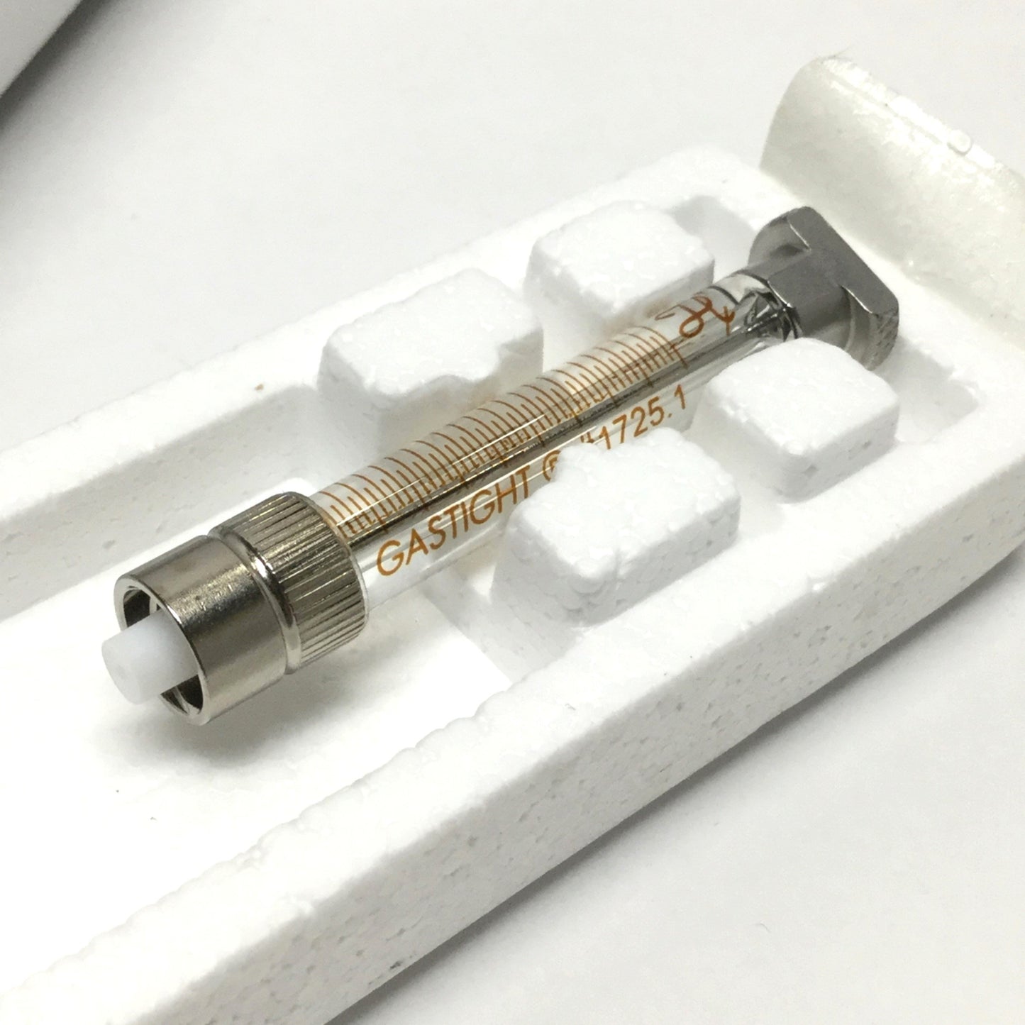 New – Open box Hamilton 5495-22 1725.1 TLLX PSD/4 Half-Height Gastight Instrument Syringe 100µL
