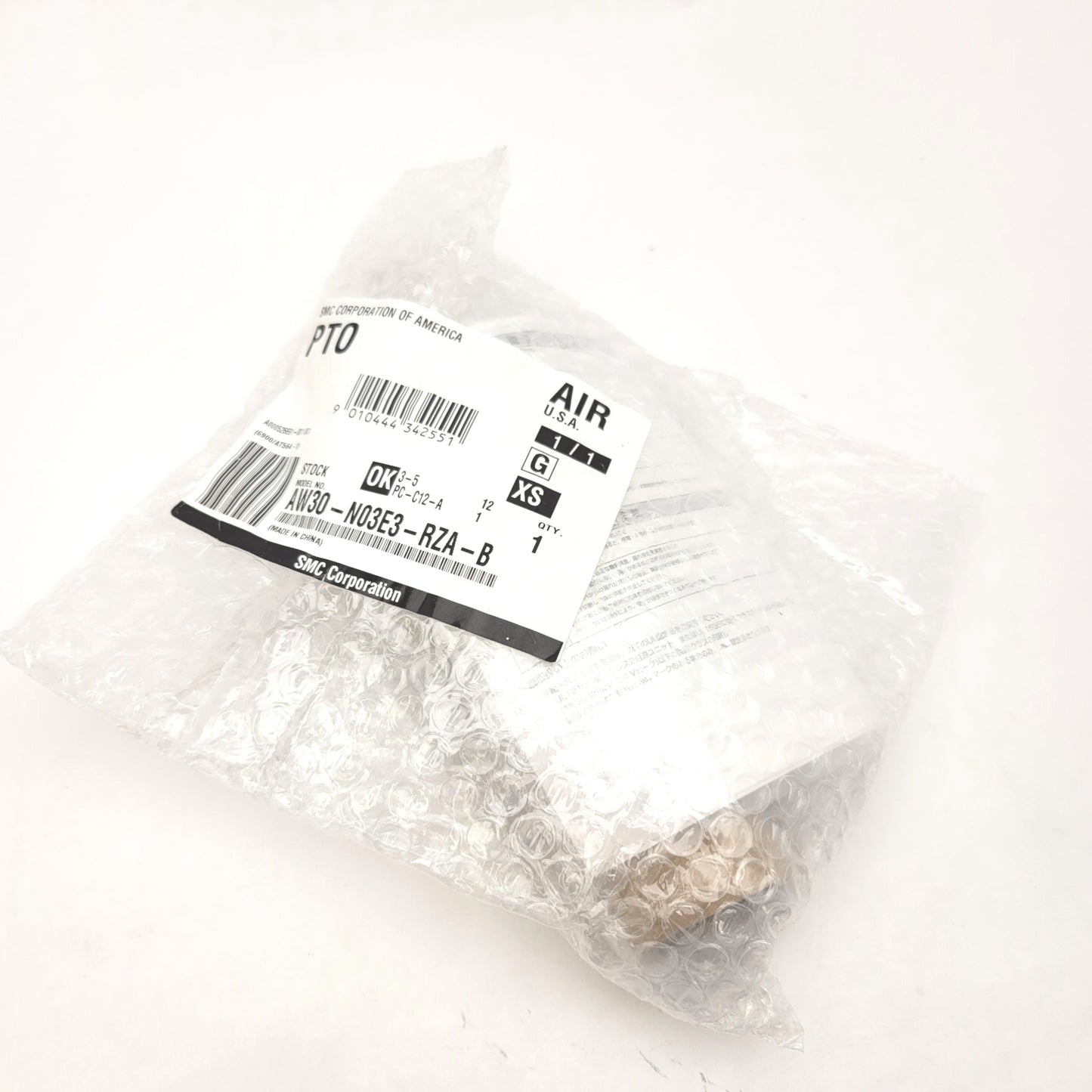 New SMC AW30-N03E3-RZA-B Filter Regulator With Digital Pressure Switch 3/8"NPT