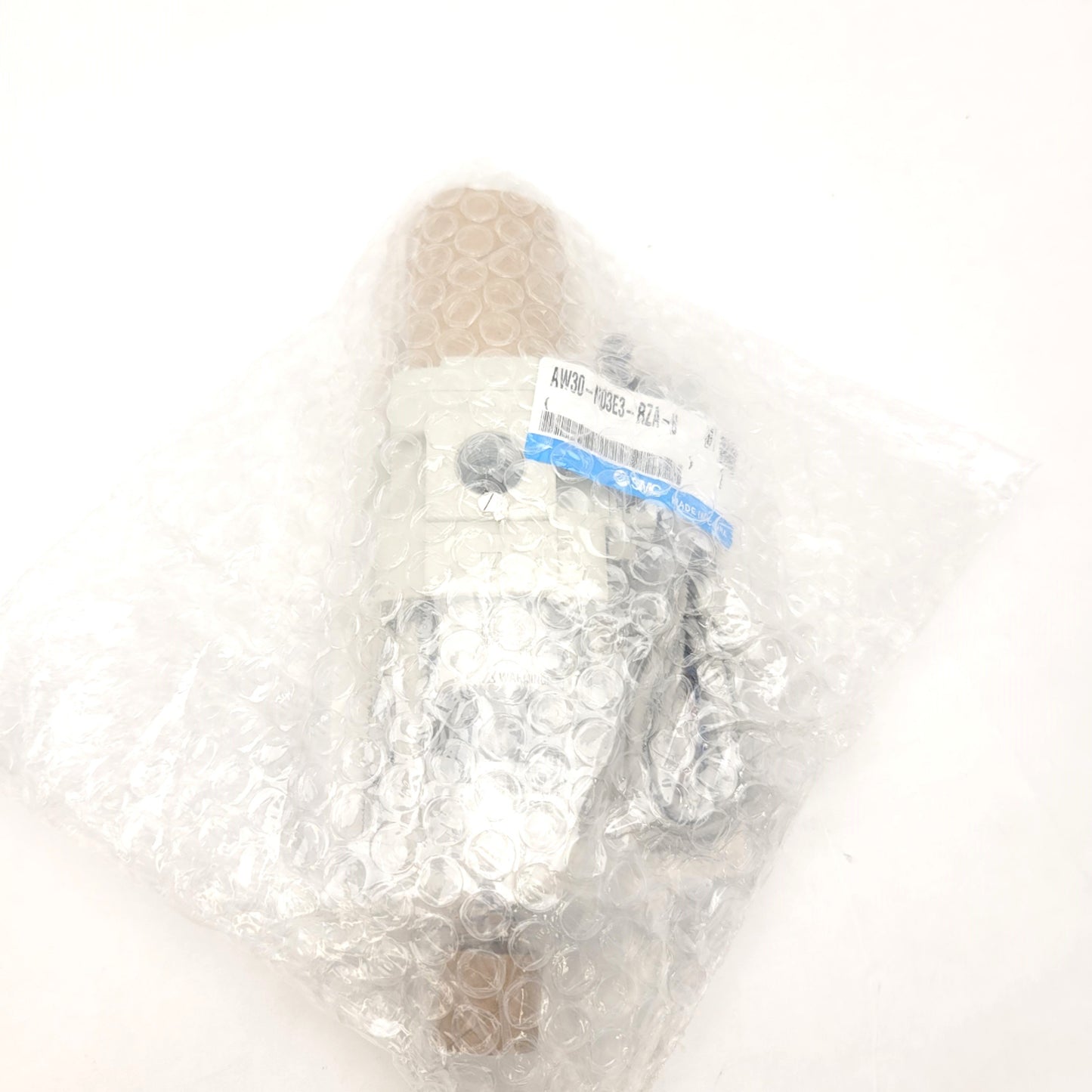 New SMC AW30-N03E3-RZA-B Filter Regulator With Digital Pressure Switch 3/8"NPT