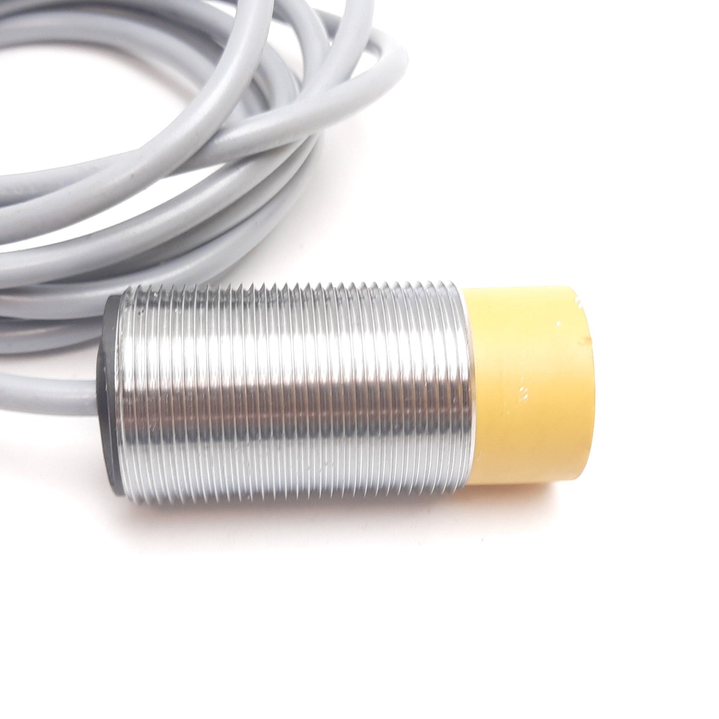 Used Turck Ni15-G30-AP6X Inductive Proximity Sensor, 15mm, 10-30VDC, PNP N/O