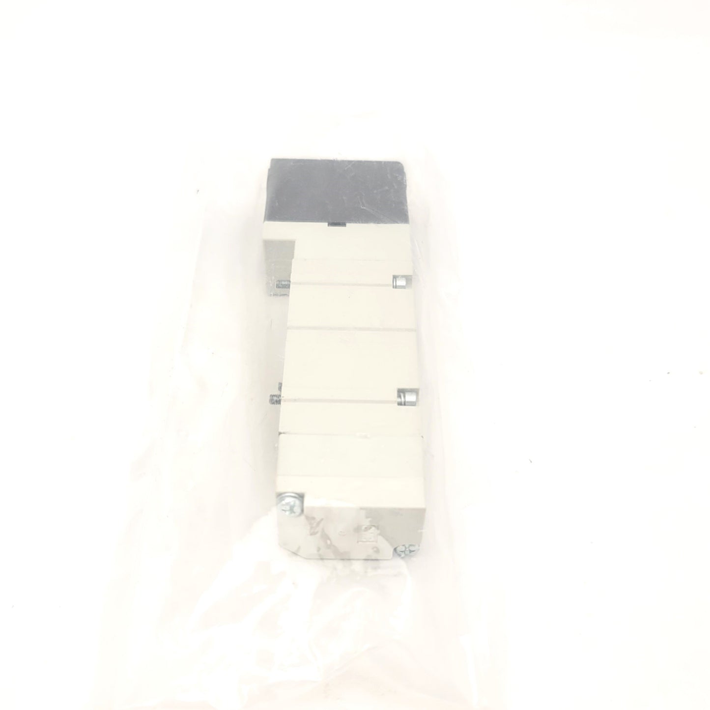 Used SMC VQC4201-51 5-Port Plug-In 2-Position Double Solenoid Valve 24VDC, 0.15-1MPa