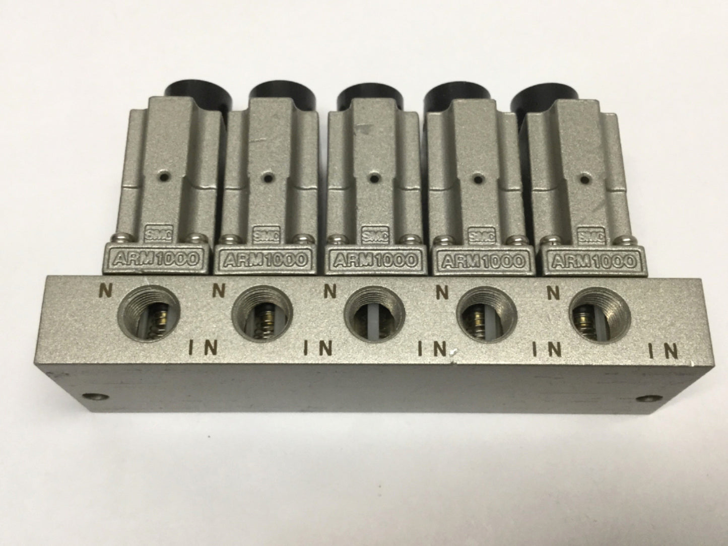Used SMC ARM1000-5B2-01G Pressure Regulator Manifold, 5-Station, 7-100psi w/Gauges