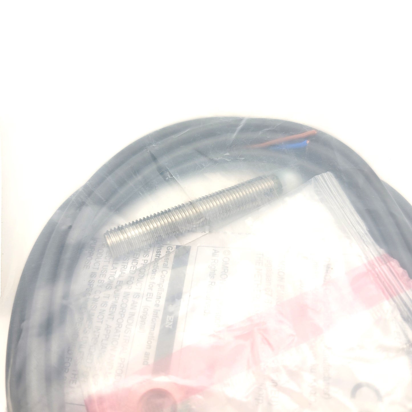 New Omron E2A-S08LS02-WP-C1 Inductive Proximity Sensor 3-Wire, NPN-NO, M8, 2mm Range
