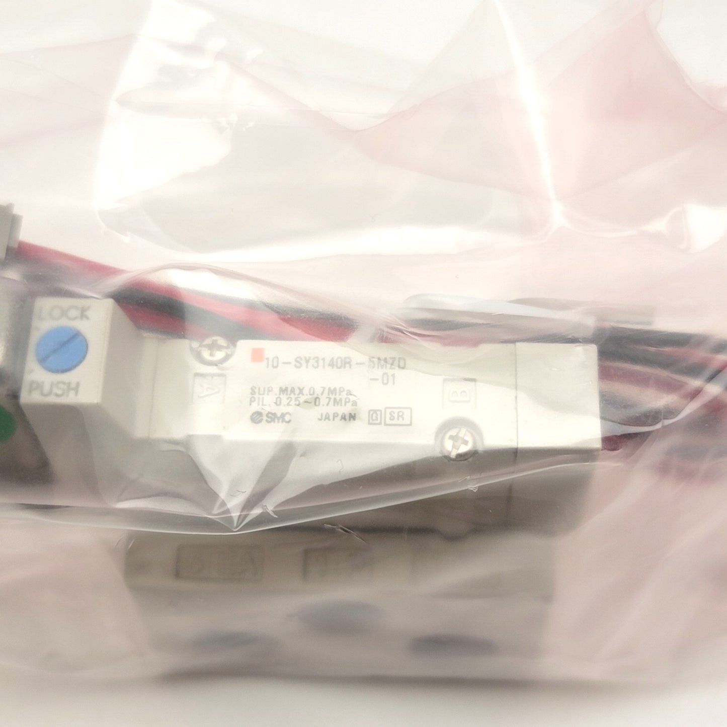 New SMC 10-SY3140R-5MZD-01 Base Mounted Single Solenoid Valve 24VDC Coil, 1/8Rc