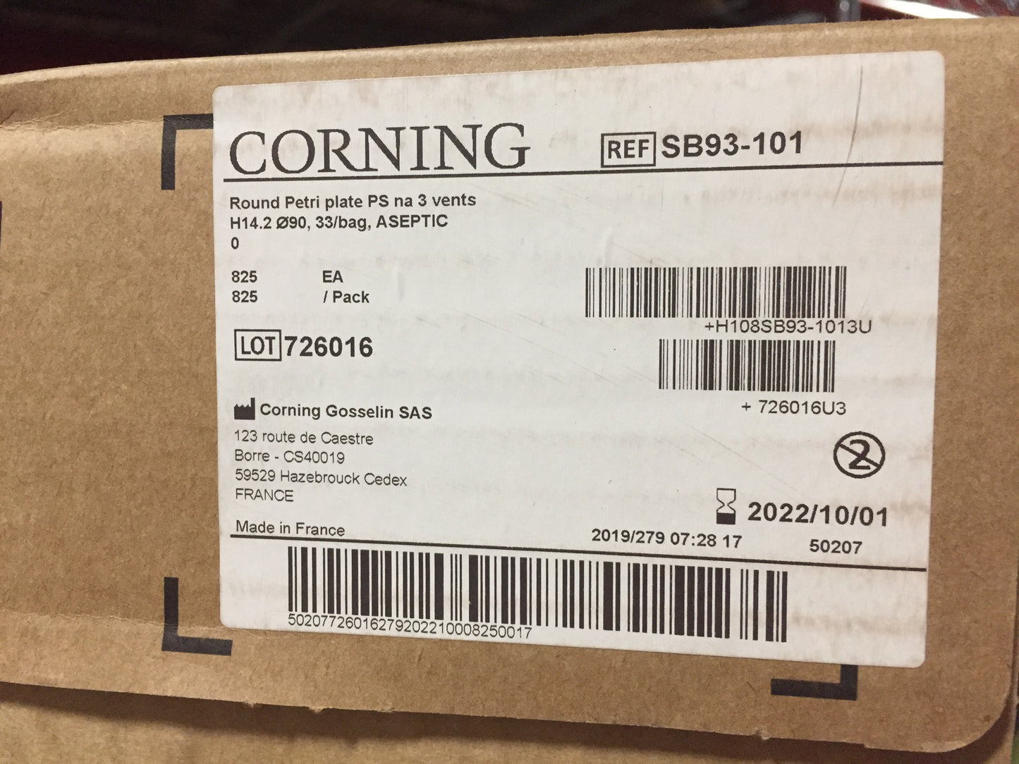 New Lot of 825 Corning SB93-101 Round Petri Dish Plates, 90mm Dia, 3-Vents, Aseptic