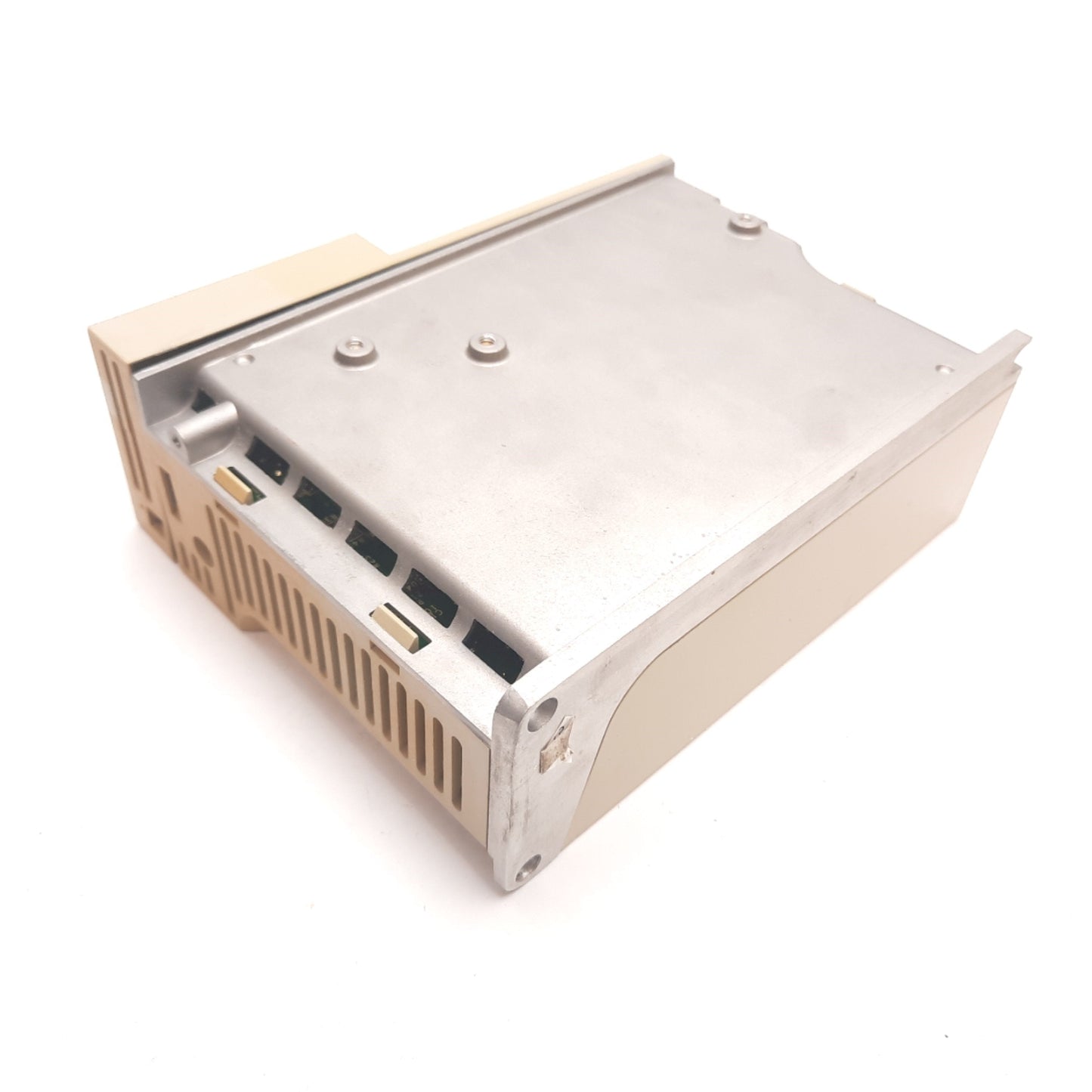 Used Yaskawa SGDA-01BS Servopack Drive Output: 0-115VAC, 100W(hp), 2.2A, Loose Front