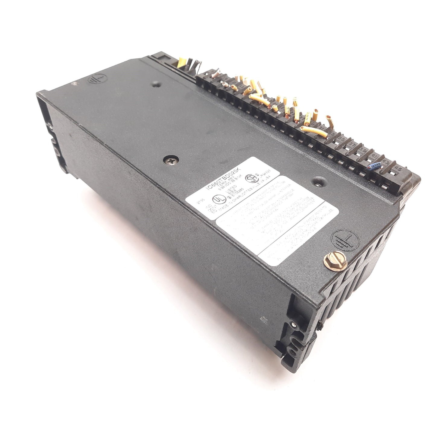 Used GE Fanuc IC660BBD025 Genius Discrete I/O Block, 5/12/24VDC Sink In/Out 0.5A Max