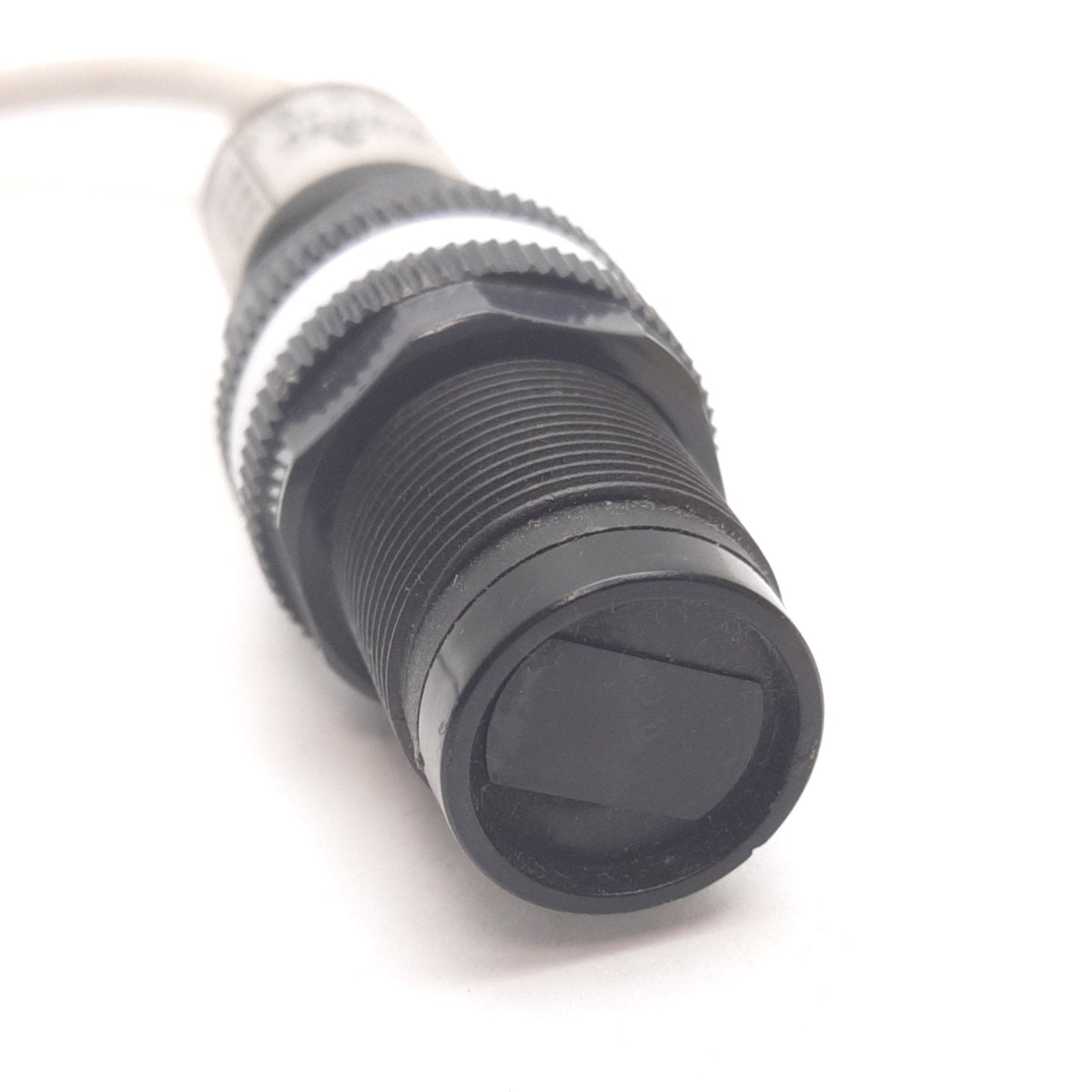 Used Allen Bradley 42CA-D1JNB-A2 Photoswitch Photoelectric Sensor, 3-100mm, 10-30VDC