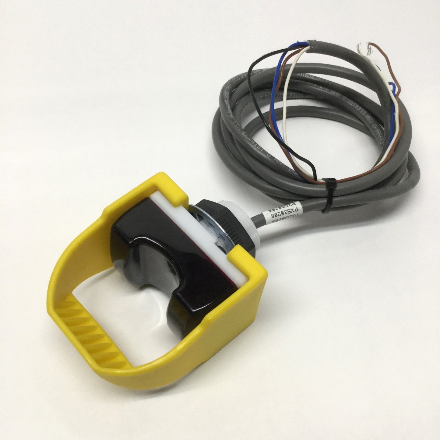 Used Banner VTBP6L EZ-Light Optical Touch Button Switch, PNP, 10-30VDC, Green LED