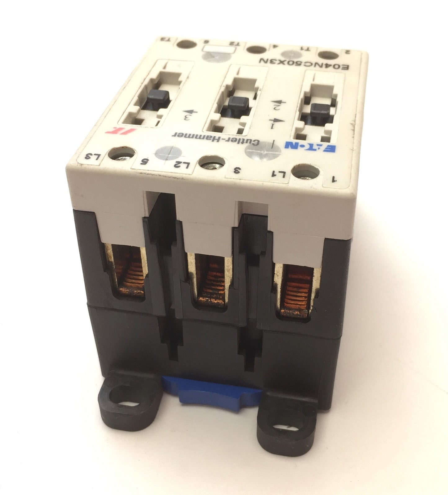 Used Eaton Cutler Hammer E04NC50X3N Contact Block E02NCXCXNN 600VAC 50A, 24VDC Coil