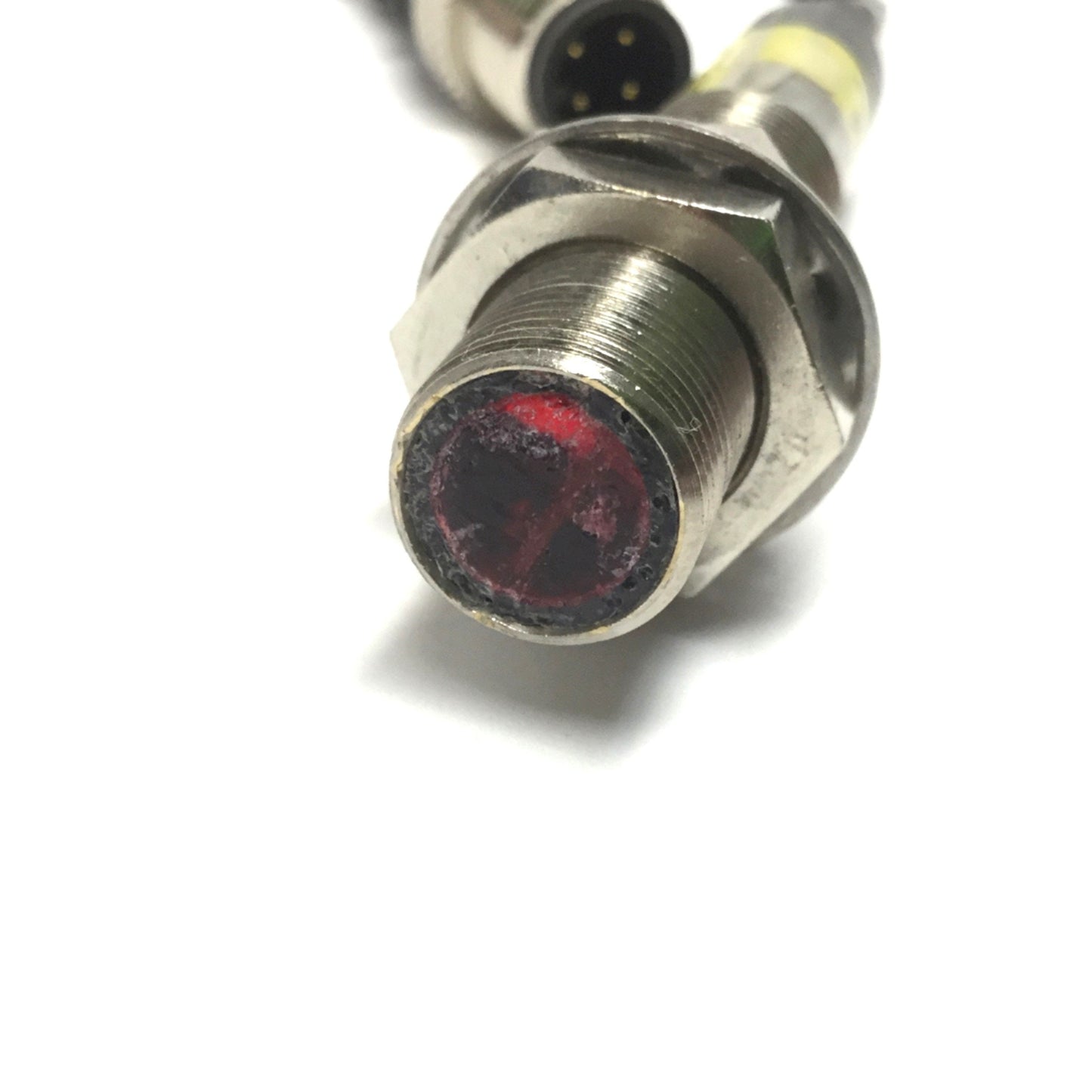 Used Banner M12PFF25Q5 Fixed-Field Photoelectric Proximity Sensor PNP, 25mm, 10-30VDC