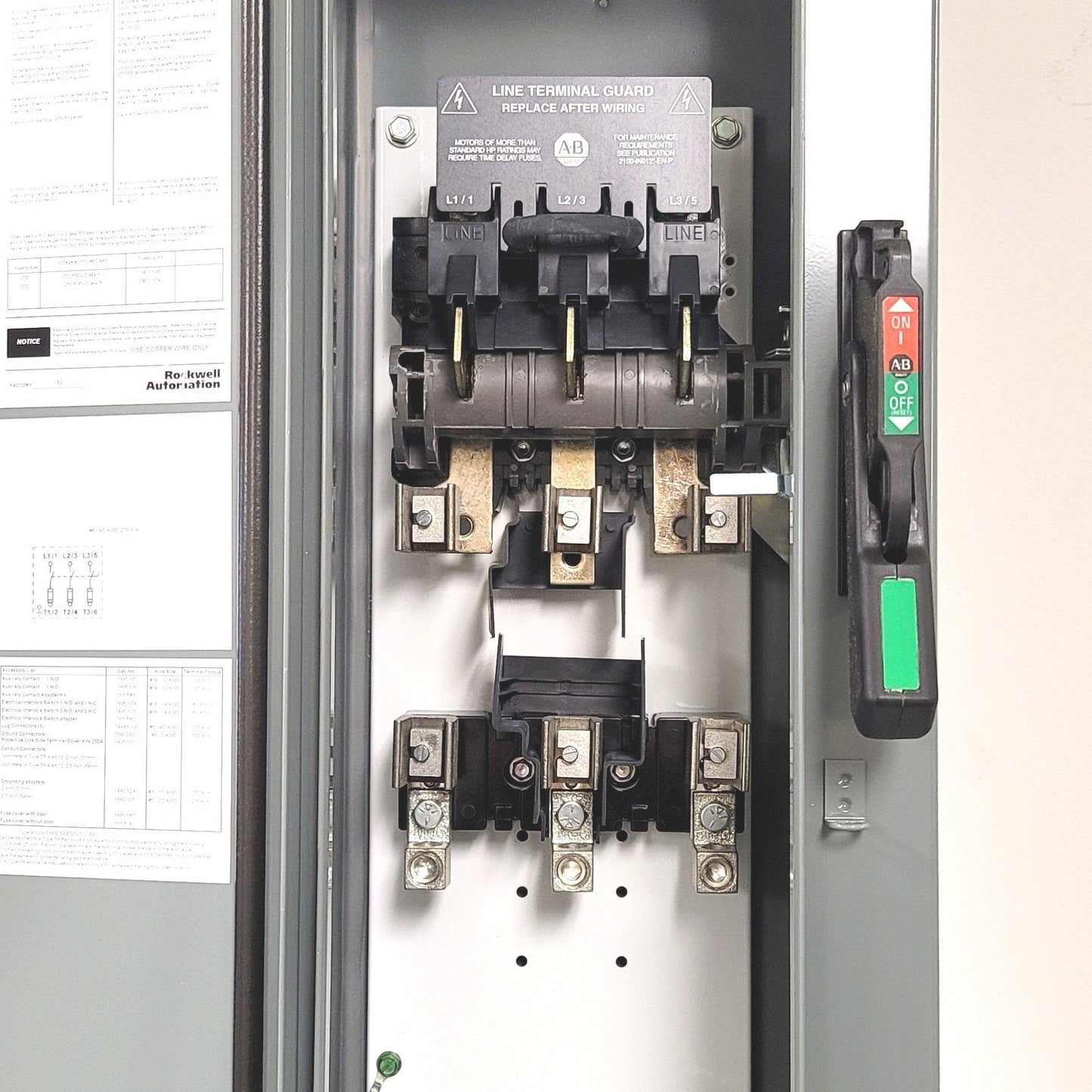 New Allen Bradley 1494G-EF3J6 Enclosed Disconnect Switch 200A, 240-600VAC/250VDC