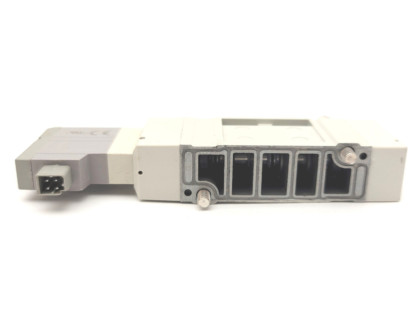 Used SMC SV3100-5FU 5-Port 2-Position Single Solenoid Valve, 24VDC, 0.15-0.7MPa
