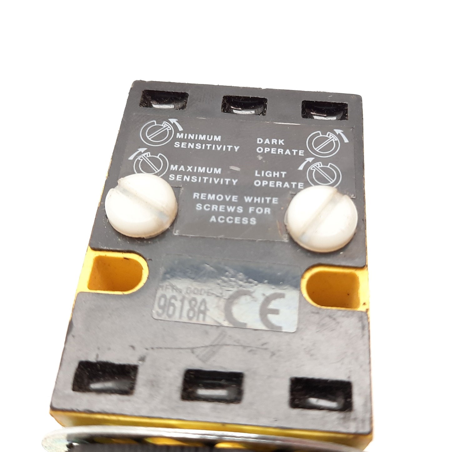 Used Banner SM912LVAGQD Valu-Beam Photoelectric Sensor, 4.5m, 10-30VDC, NPN PNP