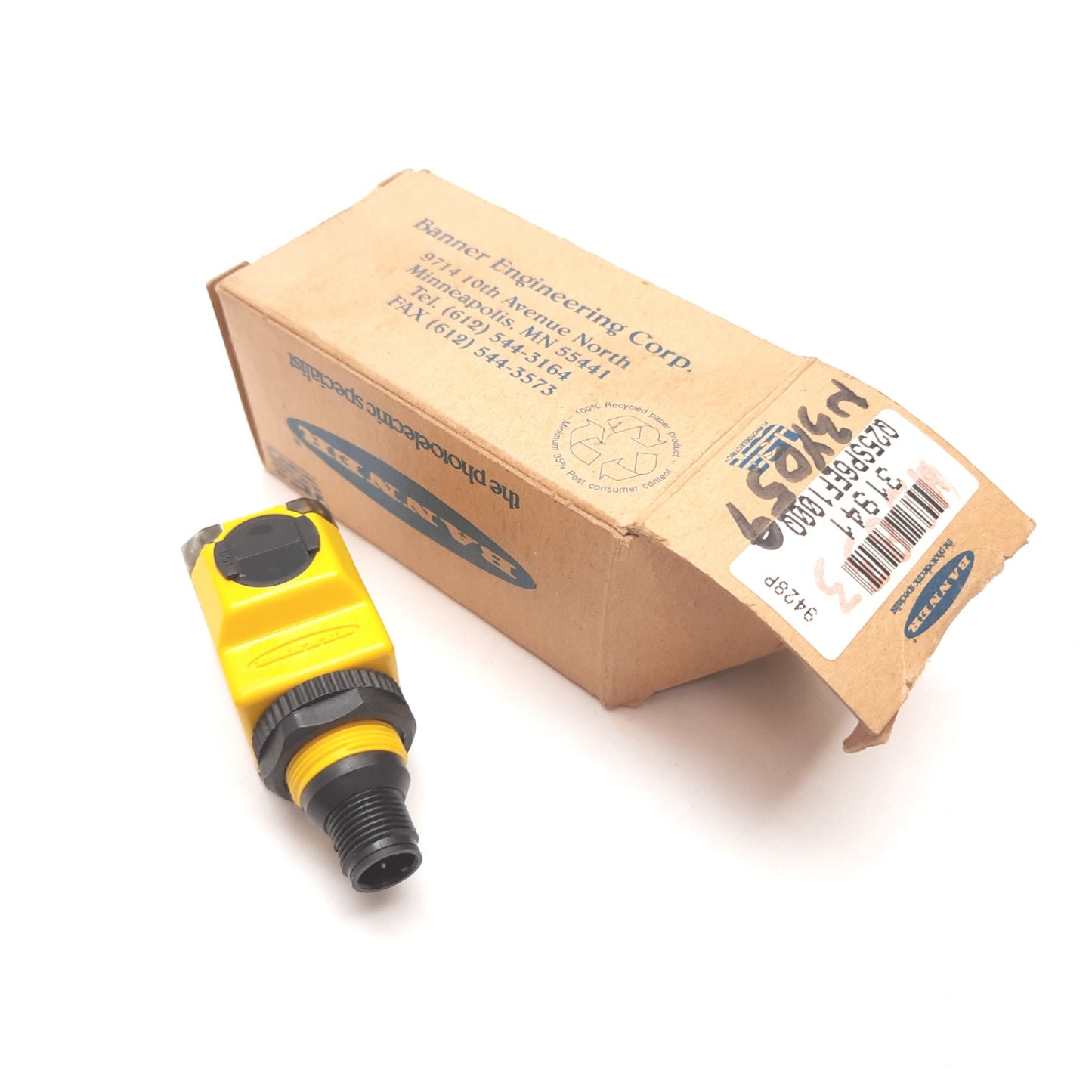 New Other Banner Q25SP6FF100Q Photoelectric Sensor, Fixed Field 100mm, 10-30VDC, 4-Pin M12