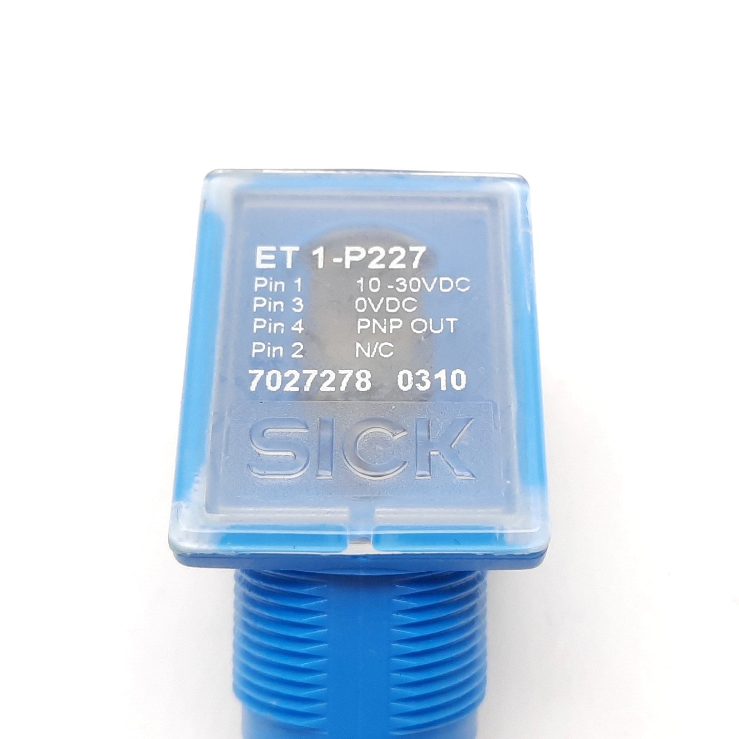 Used Sick ET1-P227 Photoelectric Sensor, 100mm, 10-30VDC, PNP Output, 4-Pin M8