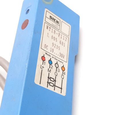 Used Sick WT18-P112 Photoelectric Sensor, 700mm, 10-30VDC, Output: PNP, 4-Wire