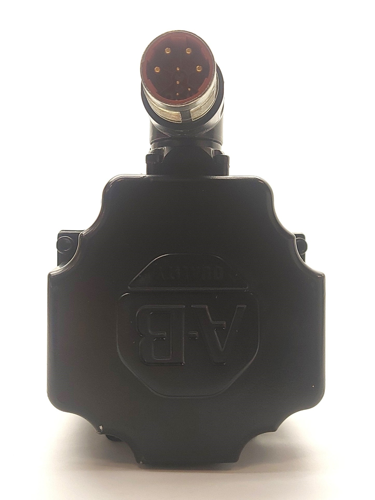 Used Allen Bradley VPL-B1152F-PJ14AA AC Servo Motor 1.4kW 115mm Frame 3Ø 480V w/Brake